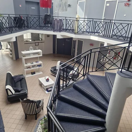 Agape Hotel Niort- Bessines Exterior foto