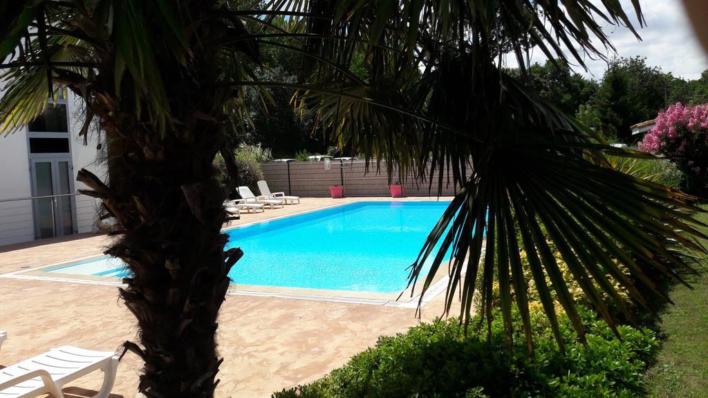 Hotel Agape Niort- 2*