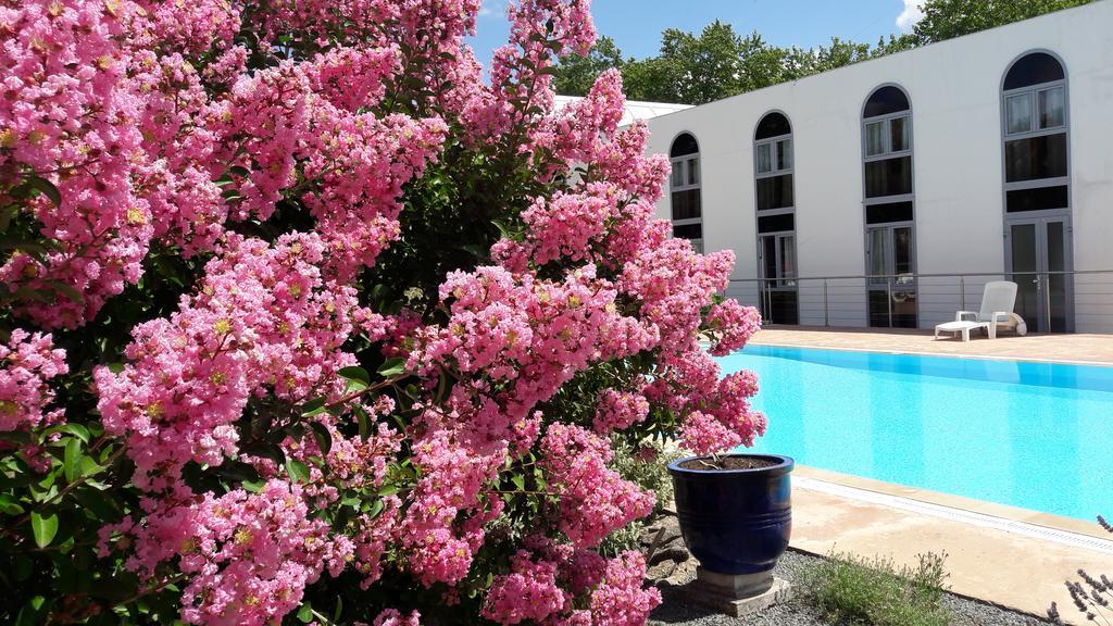 Hotel Agape Niort- 2*