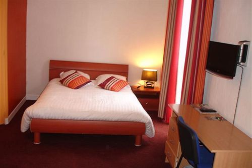 Agape Niort- Hotel