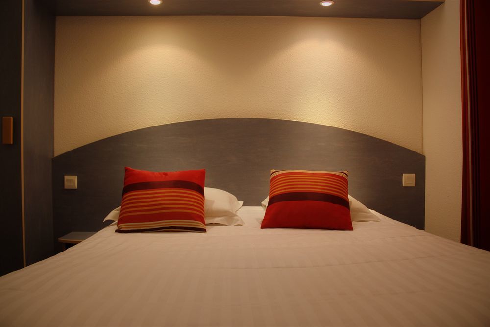 Agape Niort- Hotel 2*